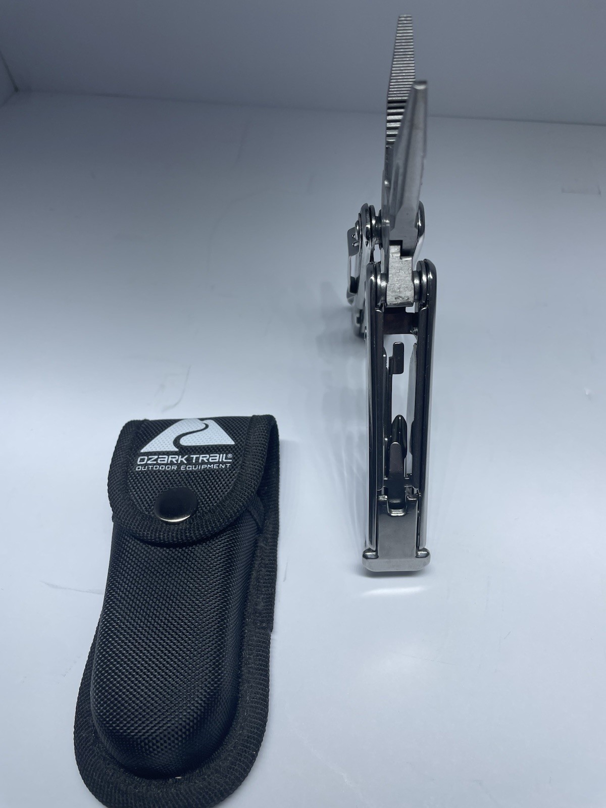 OZARK TRAIL 8 IN 1 MULTI TOOL STAINLESS STEEL And Pliers Belt Hook Case