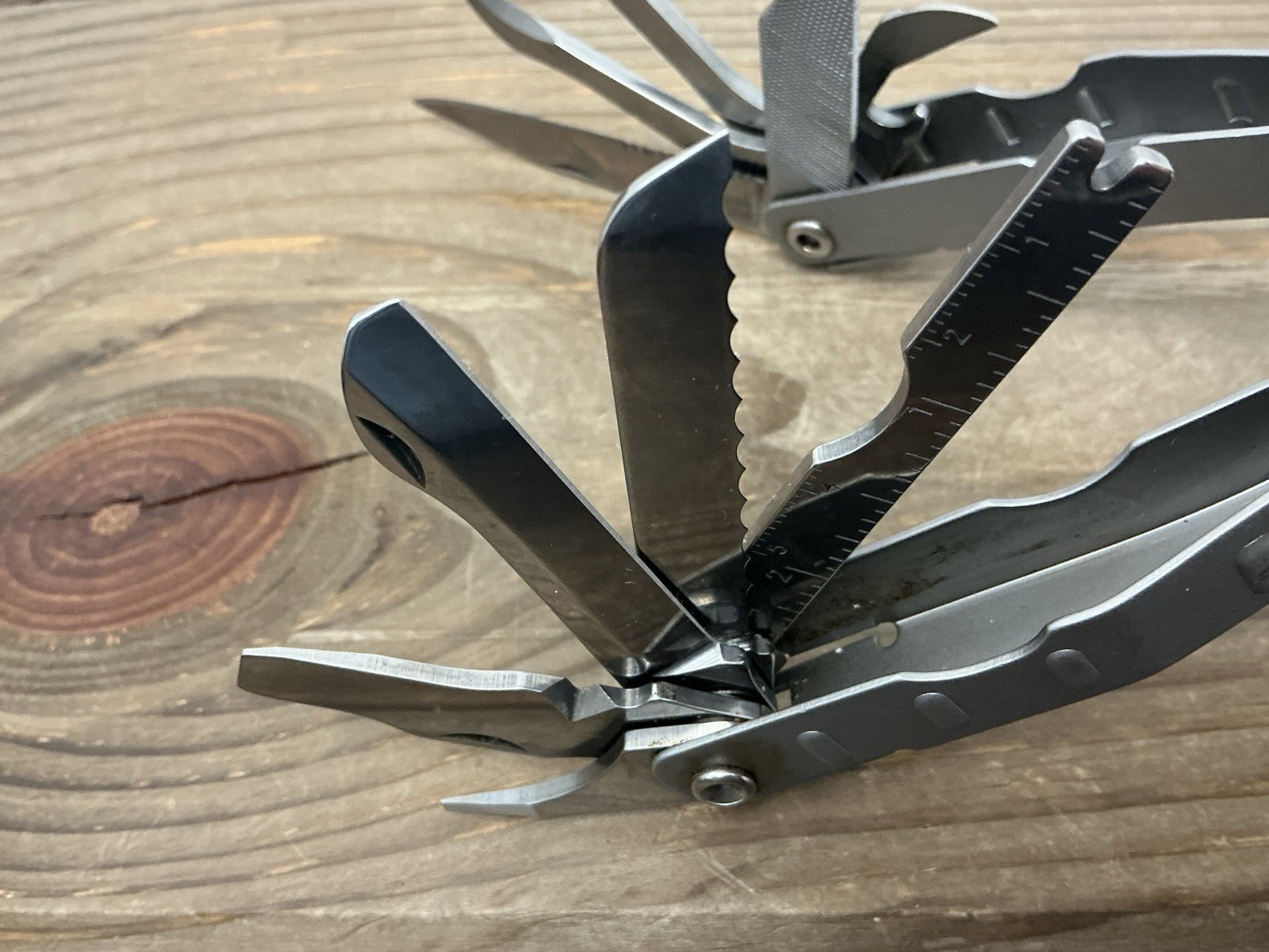 Schrade USA Tough Tool ST1 Multi-Tool Pliers Knife w Leather Sheath Nice!