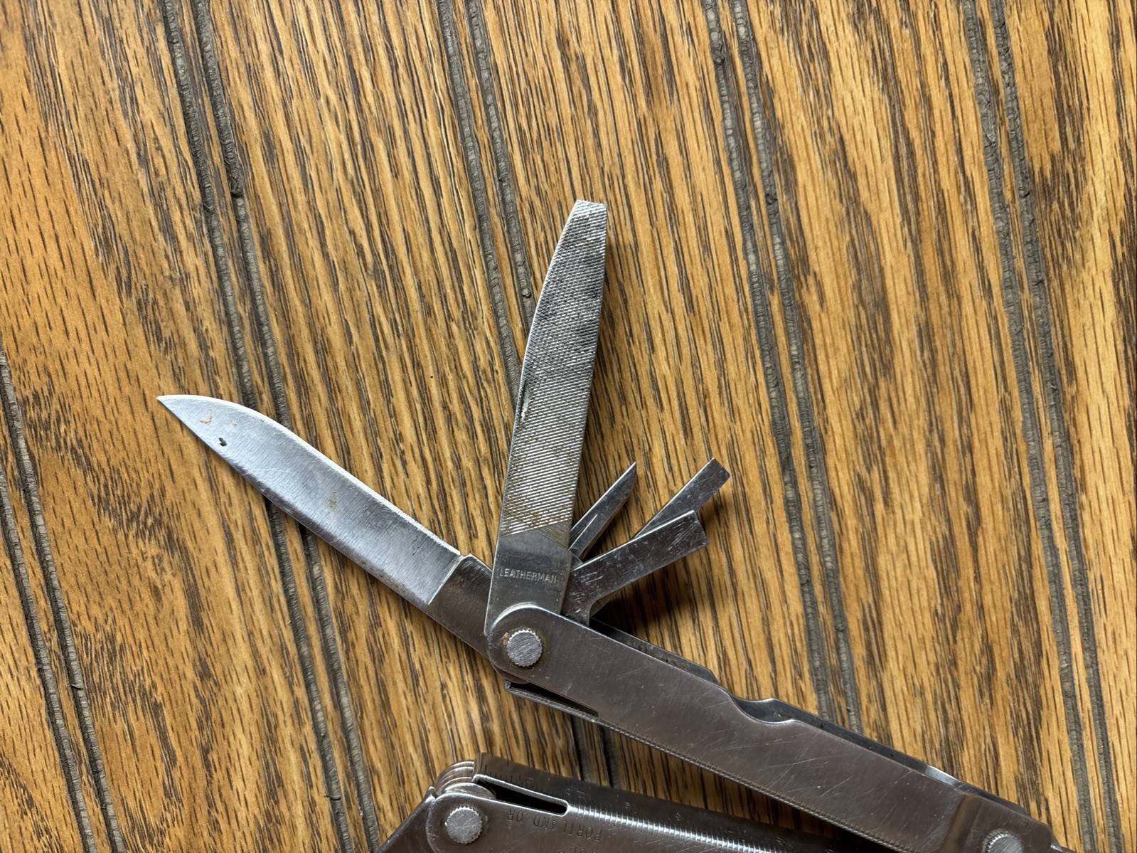 Leatherman Super Tool Multi Tool Pliers Stainless Steel – VTG