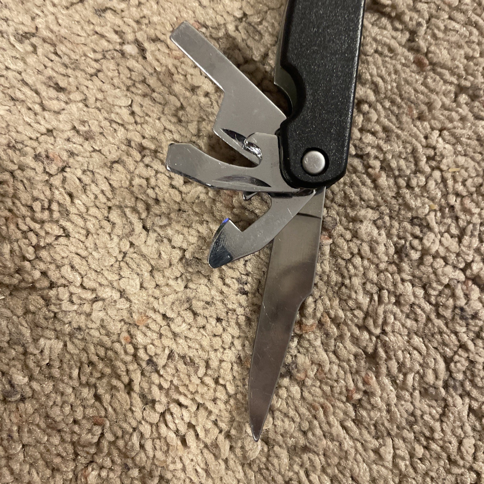 Handyman Club of America Folding Multi Tool