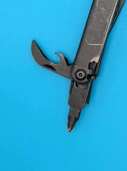 Leatherman Wave Plus + Multi-Tool! FAST SHIPPING! BLACK OXIDE!
