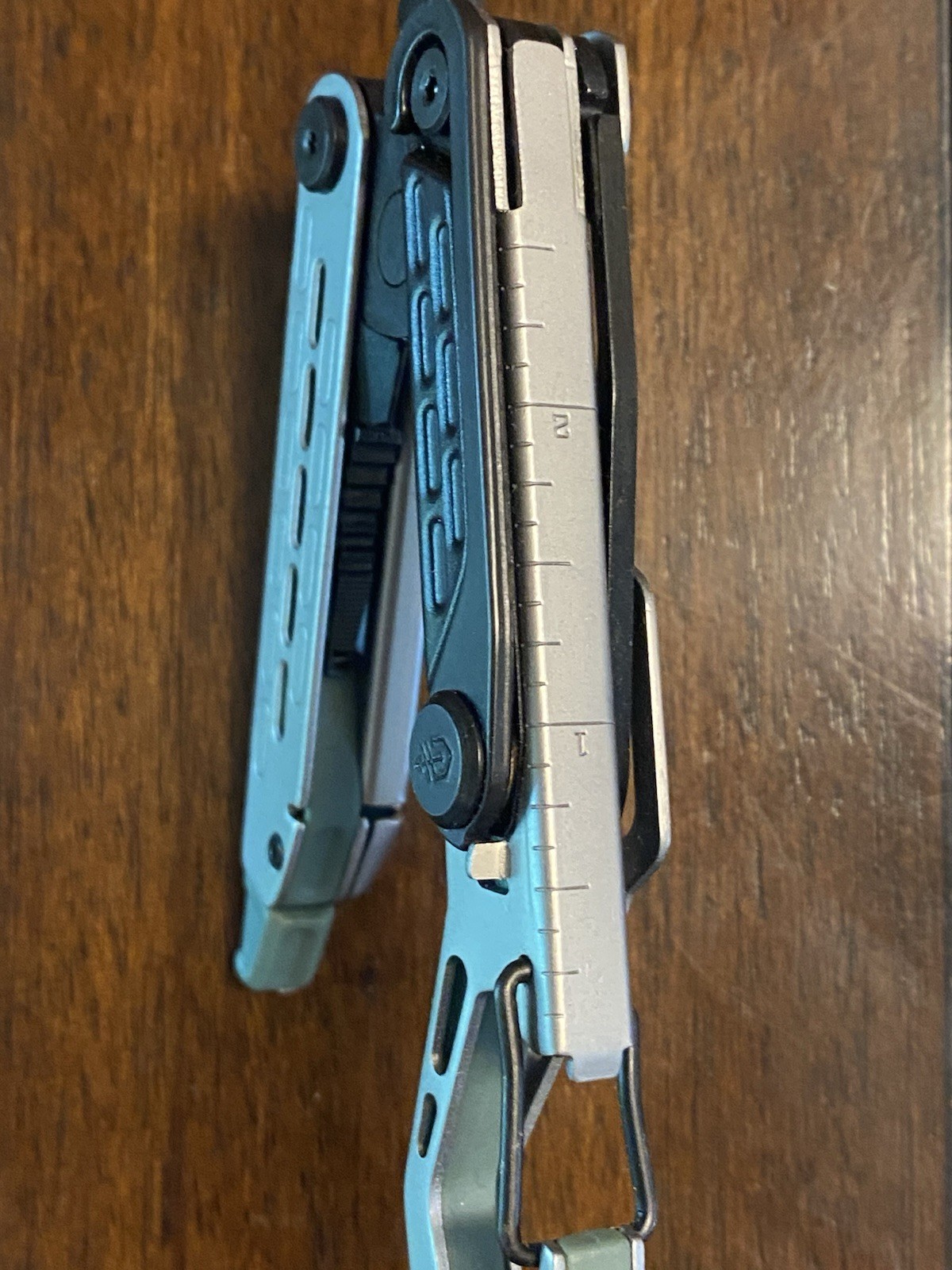 Genuine Gerber StakeOut Spark Baltic haze Multi Tool #8971124A – New W/Box