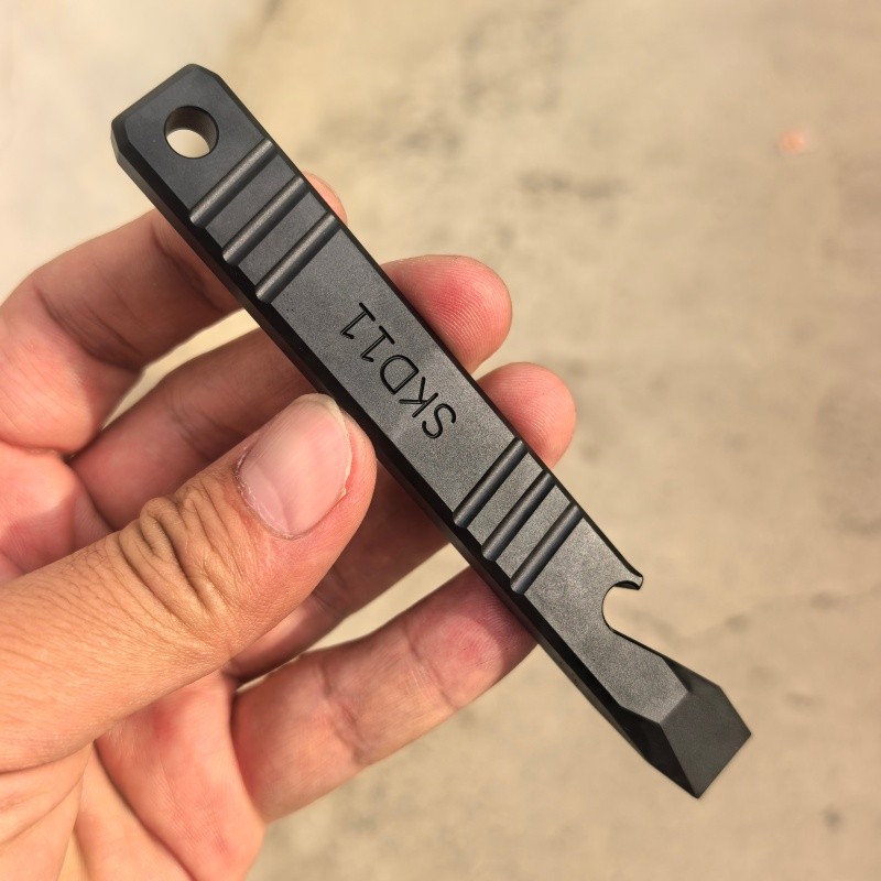 EDC Tool SKD-11 Steel Pry Bar HRC60