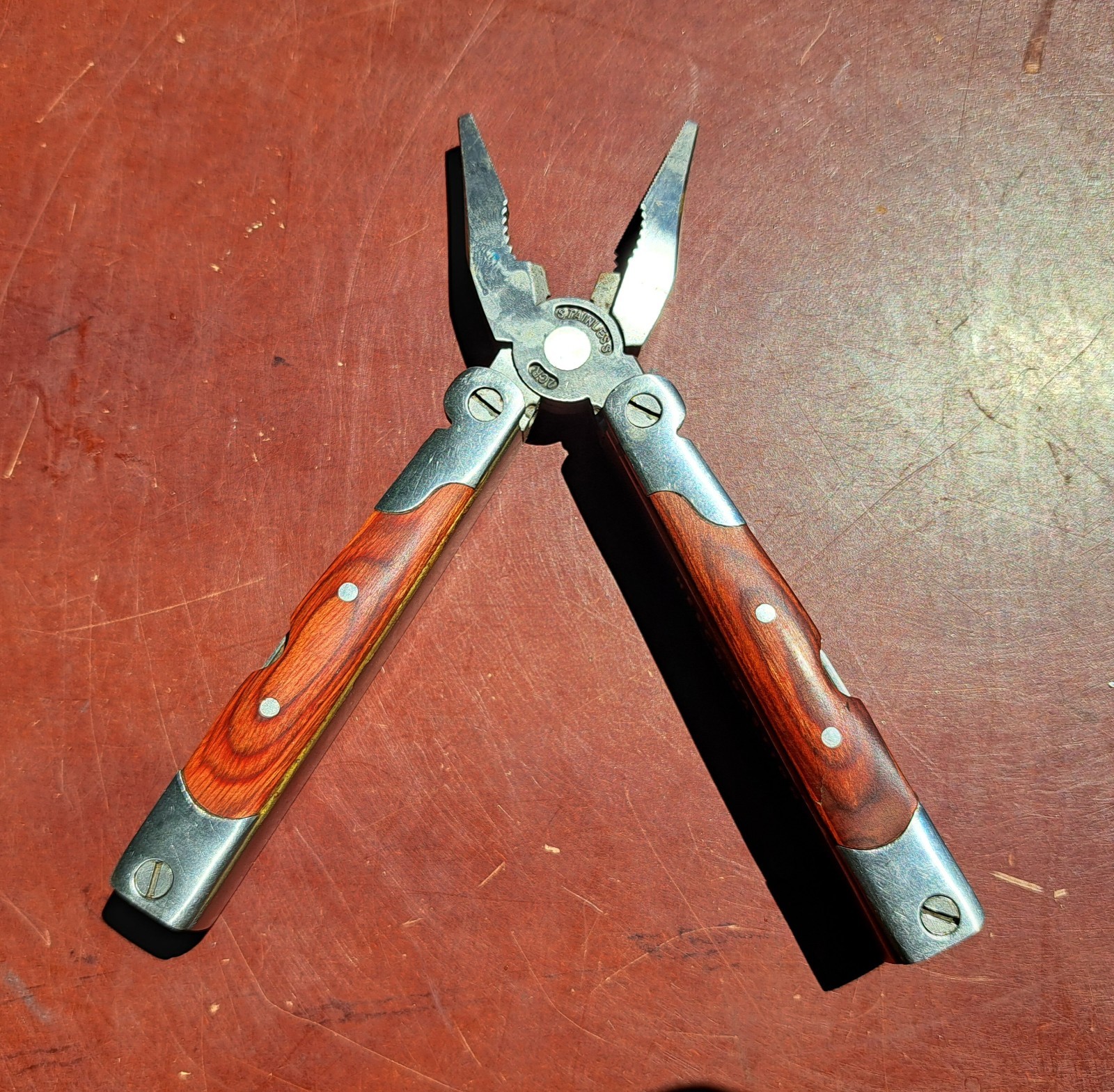 Hesco Bastion Multi-Tool Silver Stainless Steel Knife Wooden Handle