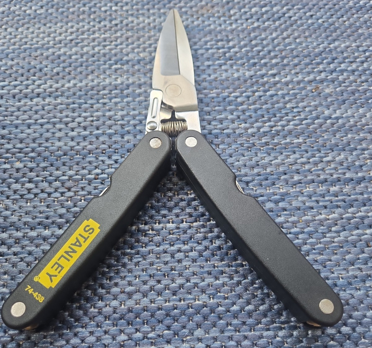 Stanley 74-438 Folding Shears/Multi Tool Scissors Snips Gardening Utility