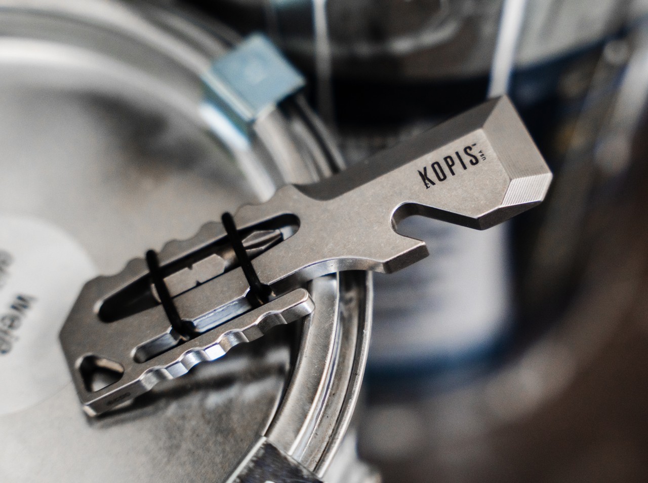 BOKER PLUS Grift Multitool Pry Bar Scraper Screwdriver Bottle Opener 09BP0020