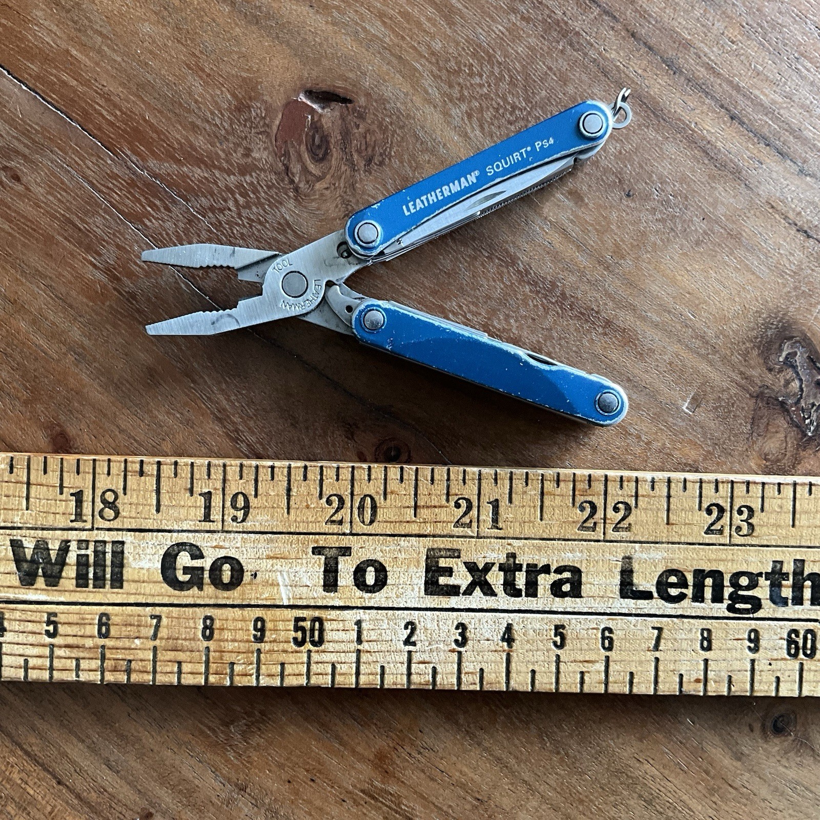 Leatherman Squirt PS4 Blue Multi-Tool EDC Rare Made in the USA Good Condition