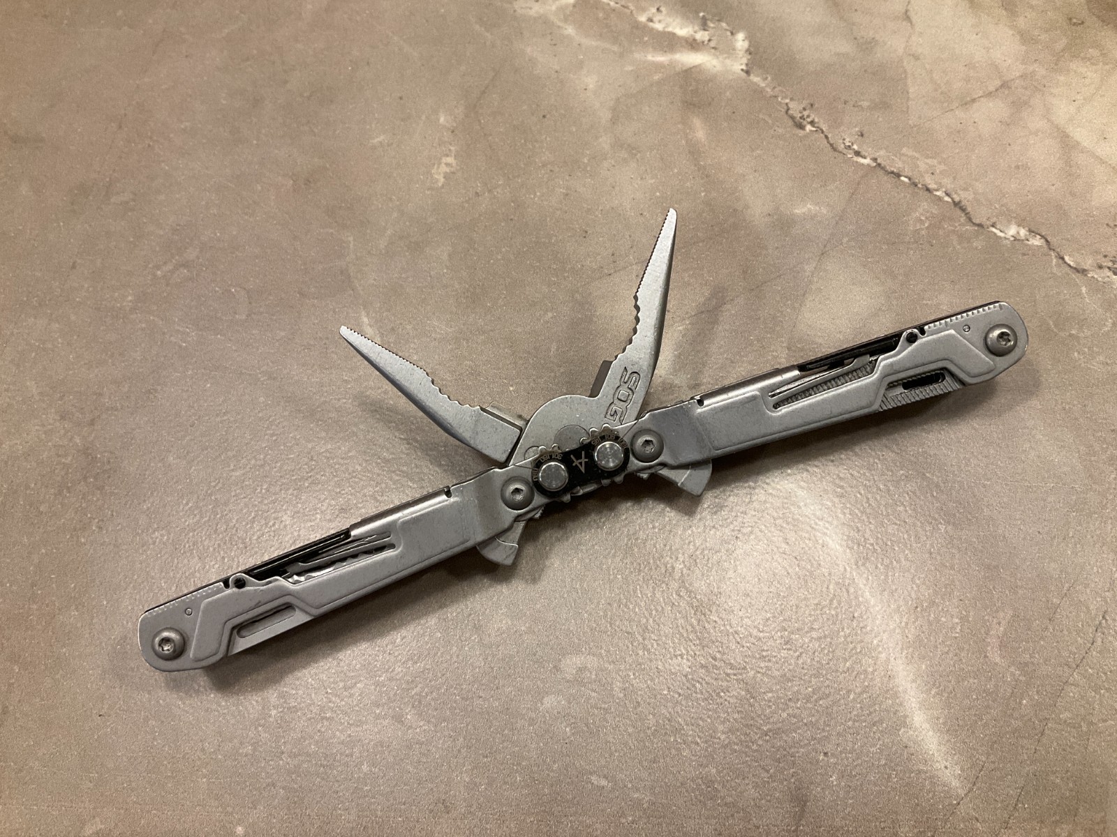 SOG PowerPint Mini Compact Stainless Steel Pocket Multi Tool 18