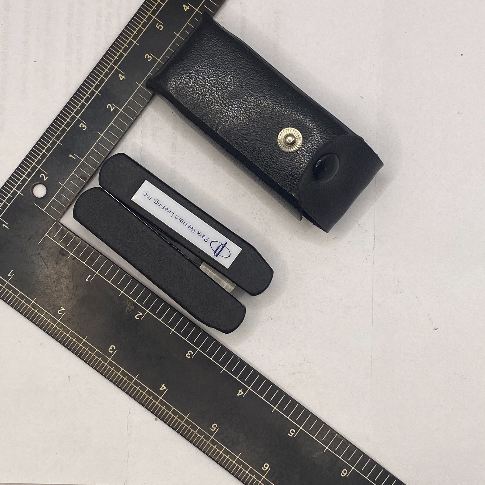 Multi Tool Utility Tool With Black Leather Case ⭐