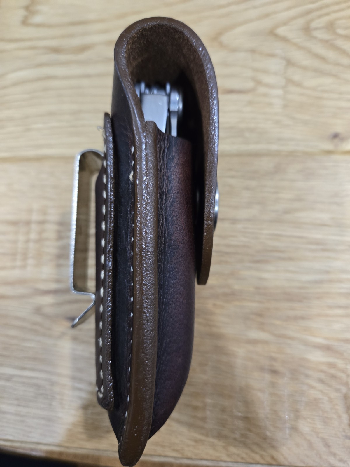 Leatherman Wave leather Sheath with belt clip. Buffalo snap. Sheath only.