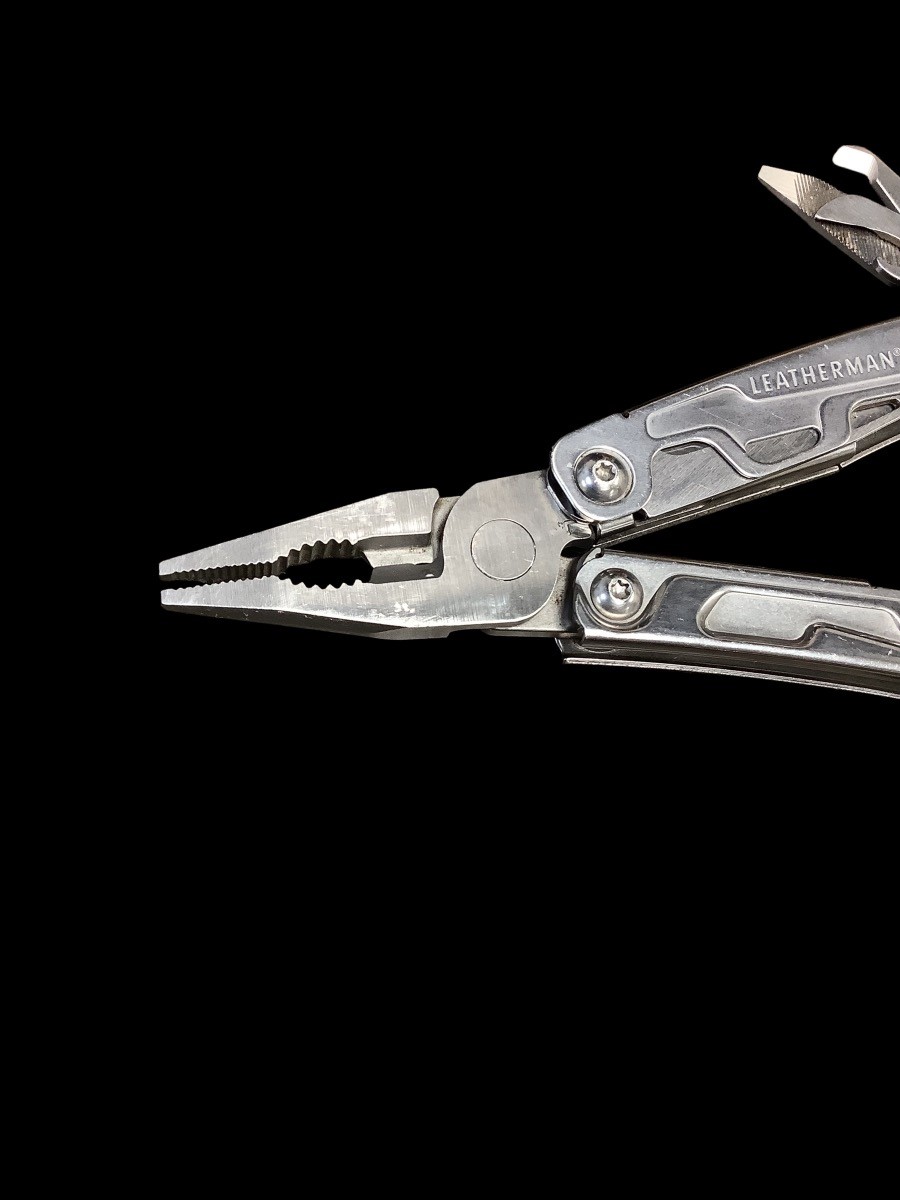 LEATHERMAN REV (MP3072087)