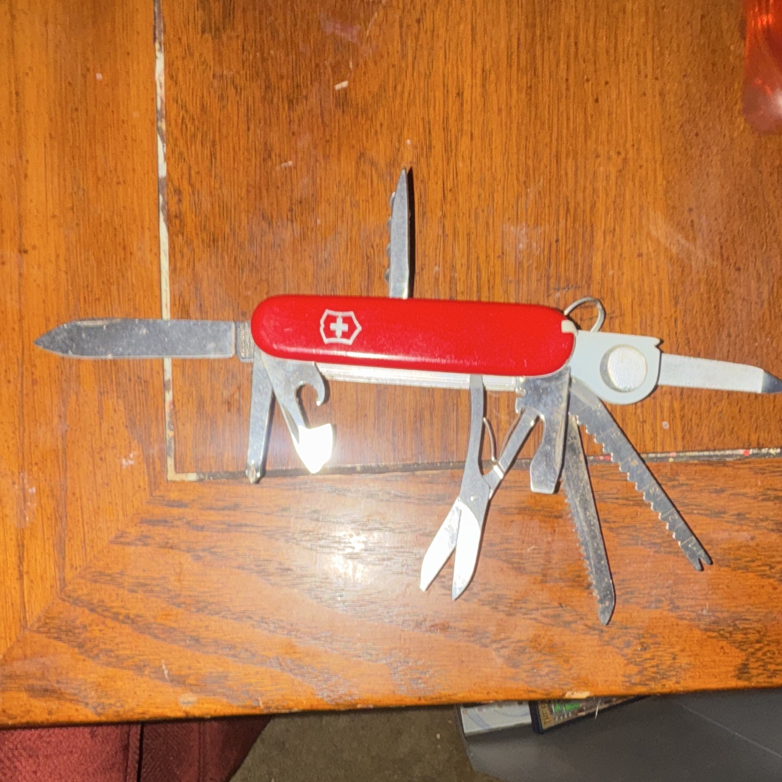 Victorinox Swiss Army Red Multi-Tool 15+ Tools w/ Saw Scissors 58mm Lanyard