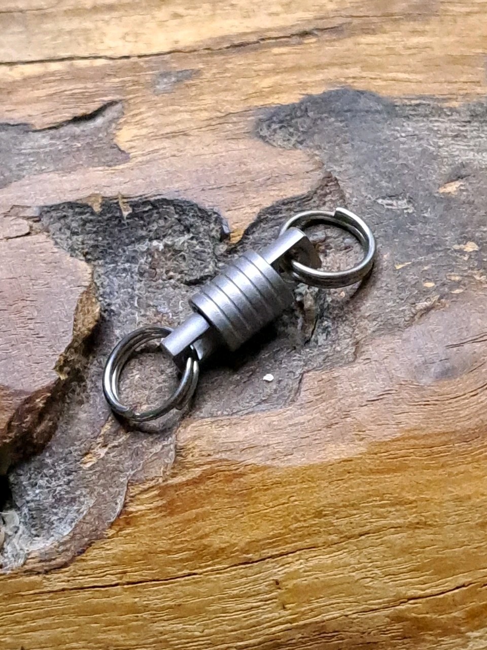 Super Mini Titanium Swivel With 10mm Titanium Keyrings