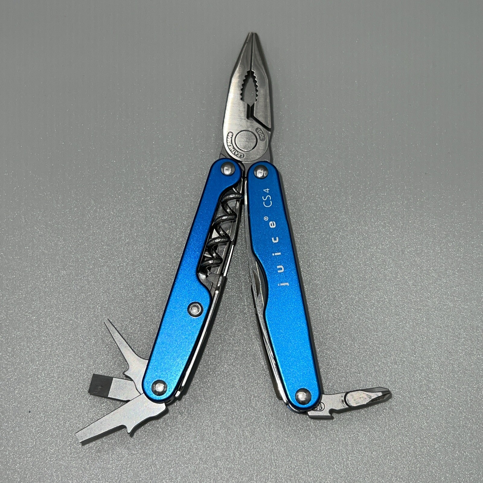 Leatherman CS4 COLUMBIA BLUE 831921