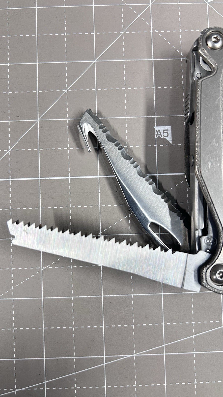 Leatherman Charge TTI Titanium S30V