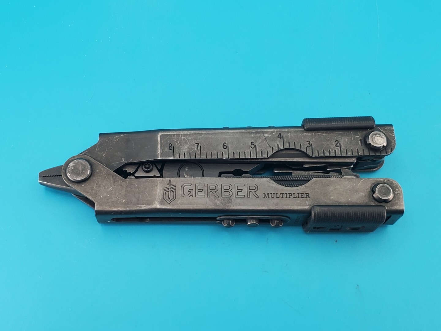 Gerber MP600 Black Oxide Multi-Tool Needle Nose Pliers!