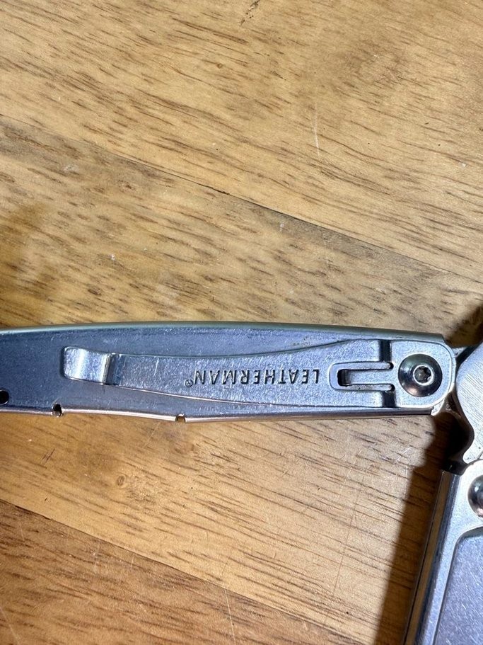 Leatherman Rev Stainless Steel Multi-Tool Pocket Clip Pliers Knife EDC Tool Used