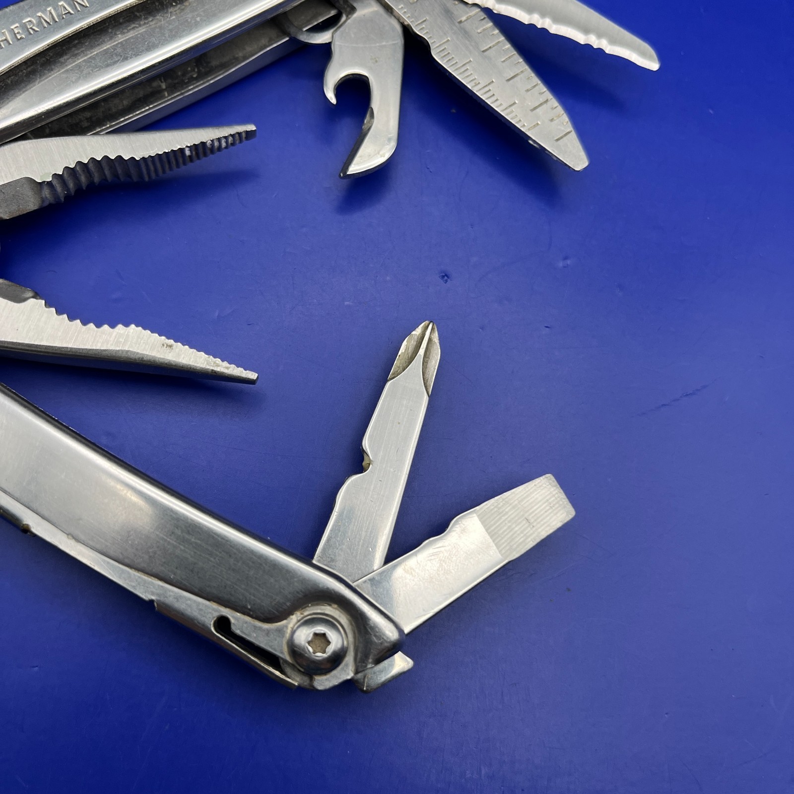Leatherman Bolster Multi-Tool, Knife, Pliers