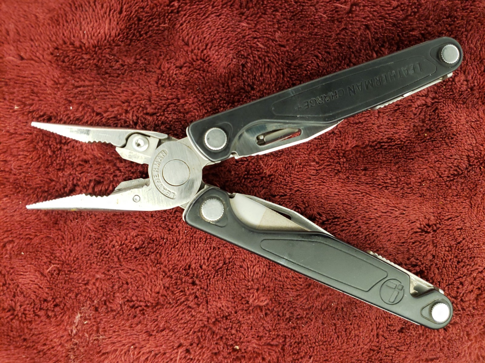 Leatherman Charge Multitool Black Read