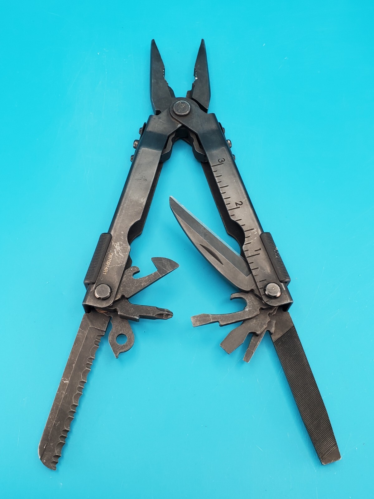 Gerber MP600 Black Oxide Multi-Tool Needle Nose Pliers!