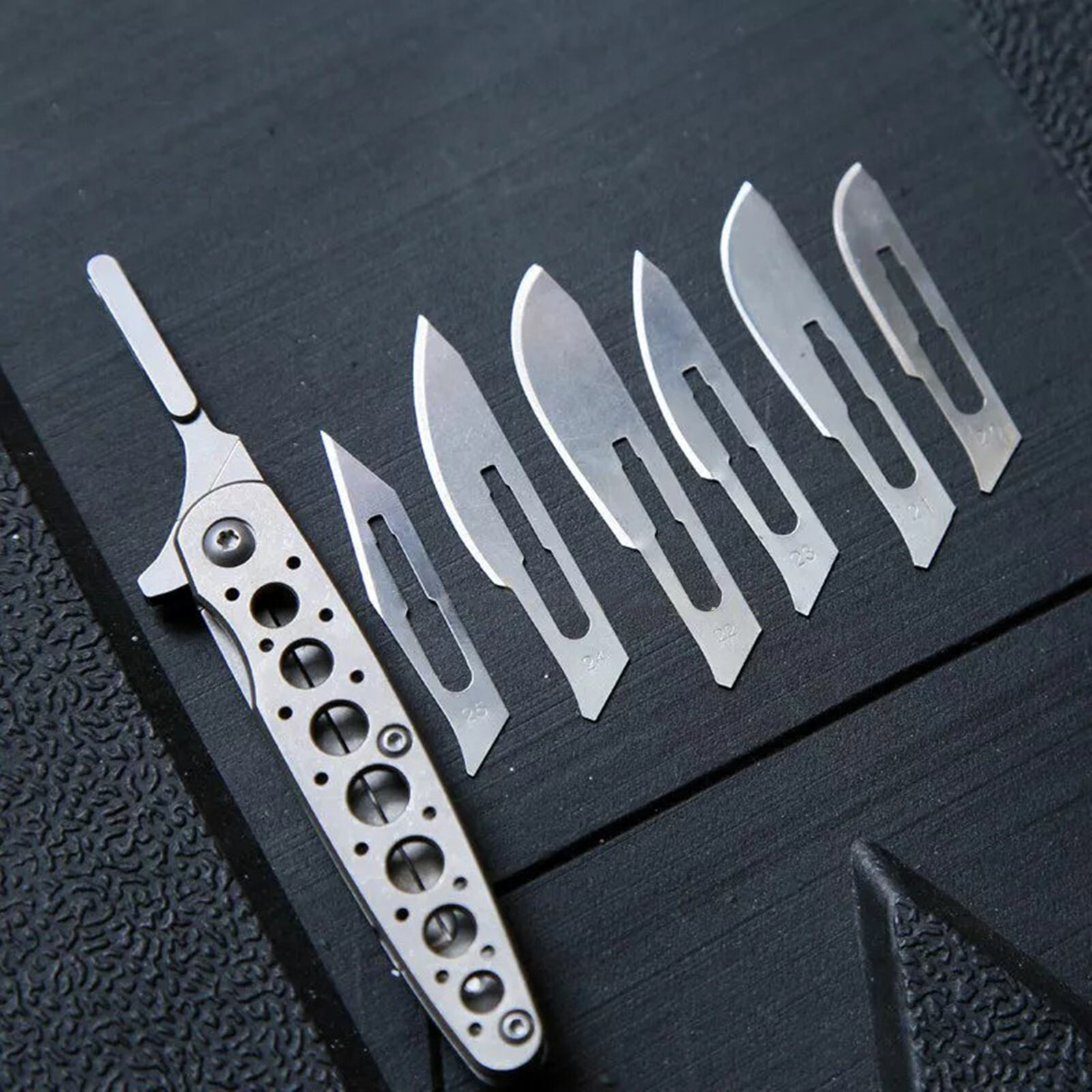Titanium Alloy Art Knife Folding Fast Opening Folding Knife Paper Cutting Knife