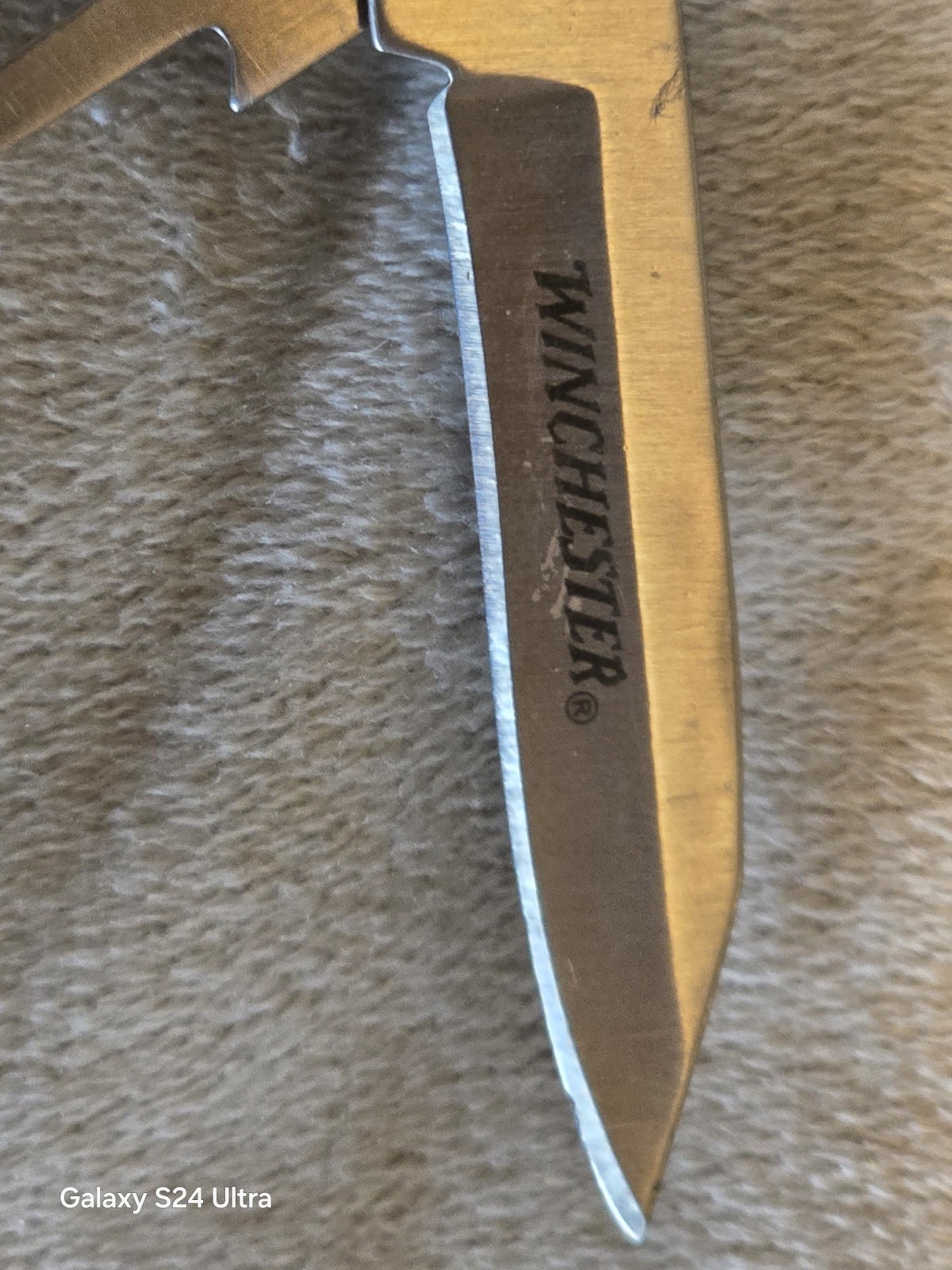 Winchester Stainless Steel Multi-Tool with Screwdriver Bits and Sheath