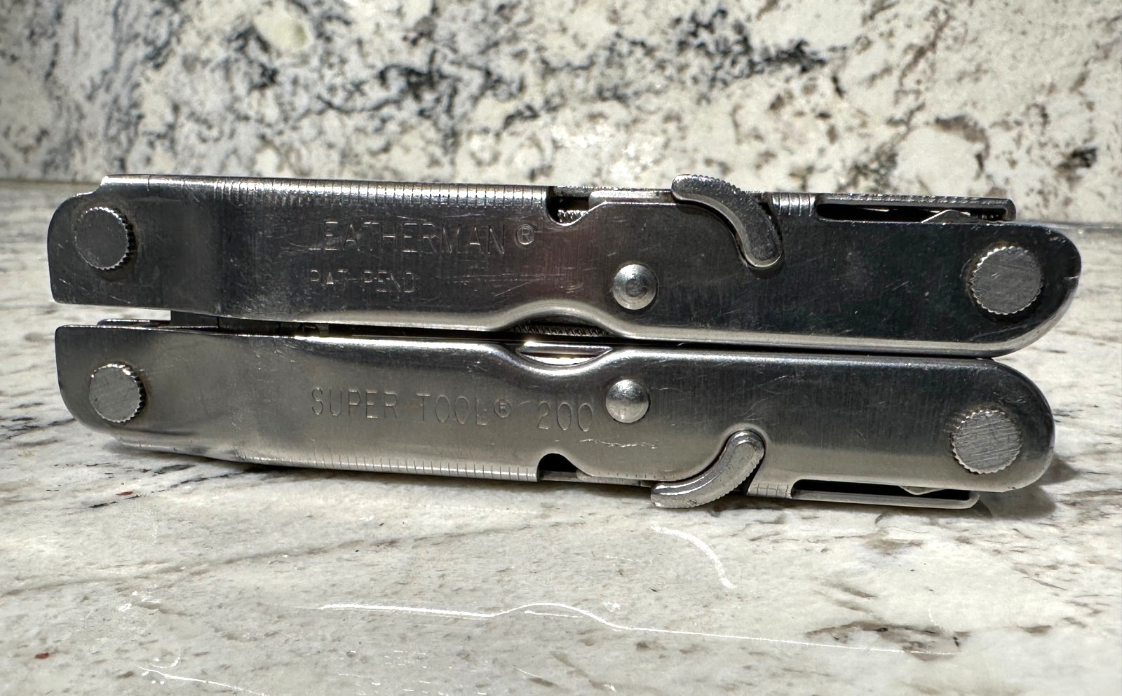 LEATHERMAN Super Tool 200 Vintage Retired USA Multi-Tool Stainless Preowned GUC