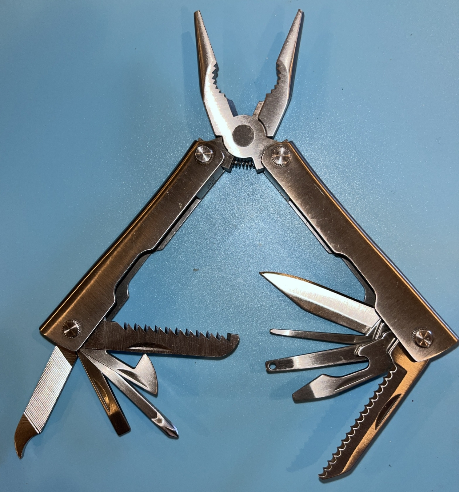 Multi Tool Stainless Steel Heavy Dutie Pliers. Looks New