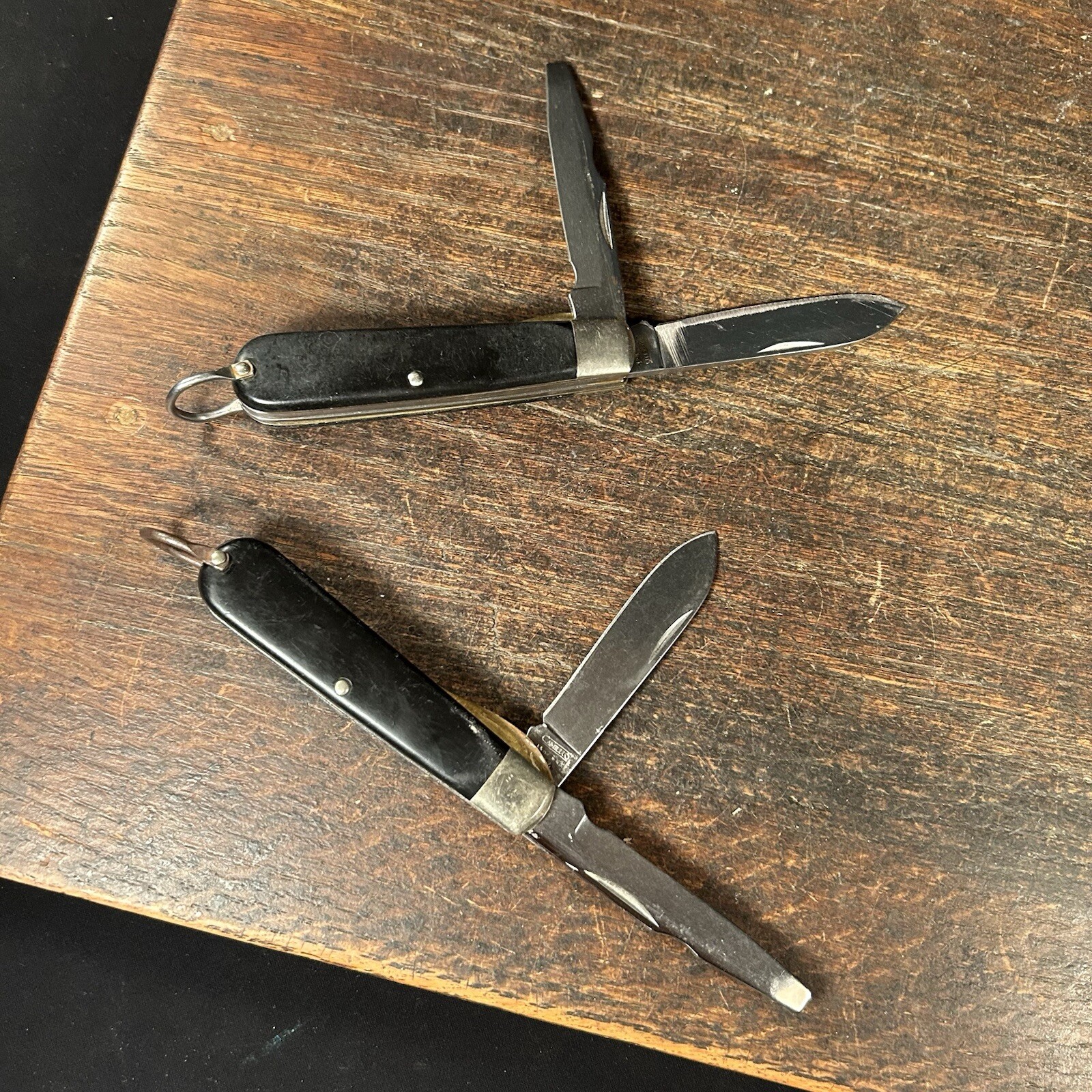 Vintage Pocket Knife Lot (2) Camillus New York USA TL-29