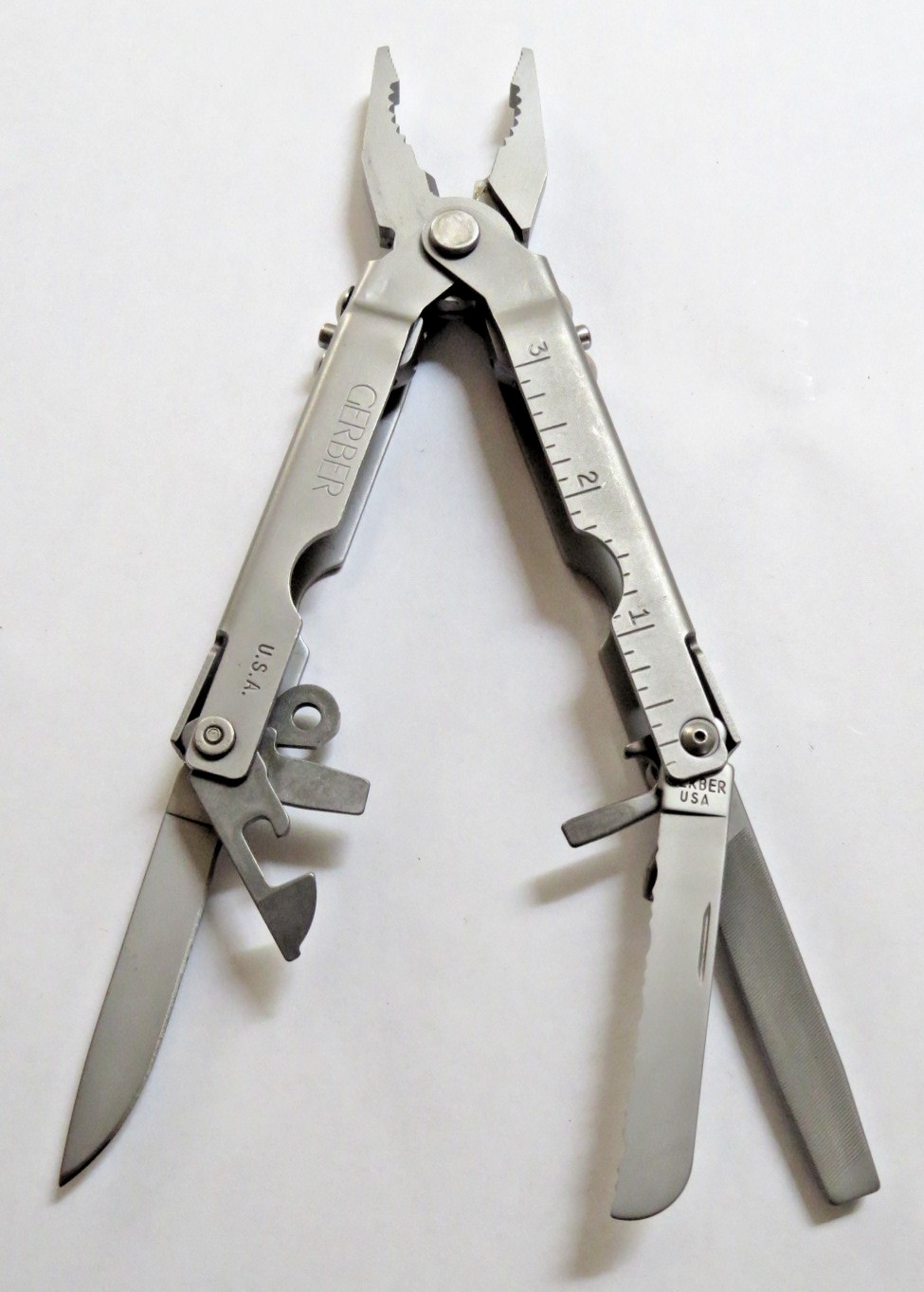 Vintage Stainless Gerber MP600 Blunt Nose Multi Plier Folding Tool No Plastic