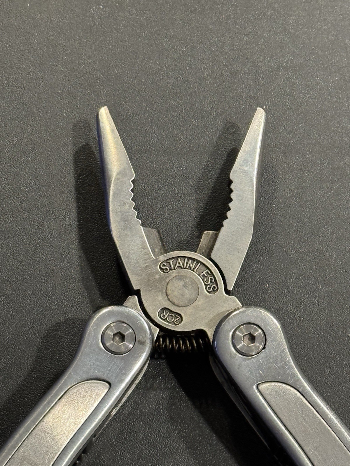 DREMEL MULTI-PLIERS TOOL Stainless Steel. Nice Condition Rare Find!