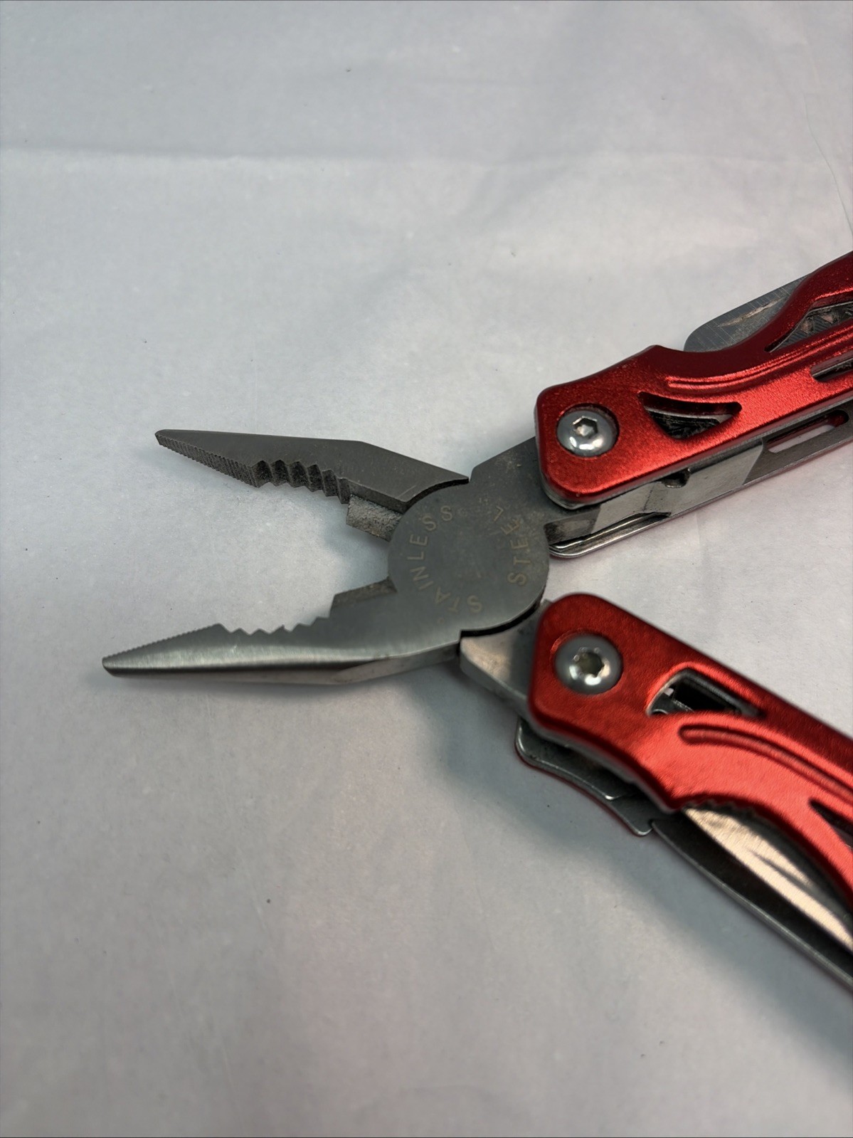Snap-On Tools Red Multi-Tool Folding Pocket Knife w/ Pliers – Compact Tool