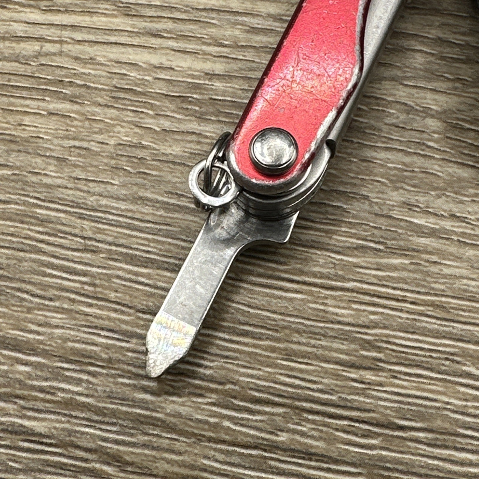 Leatherman Squirt S4 Compact Folding Multi Tool Scissors Knife Tweezers