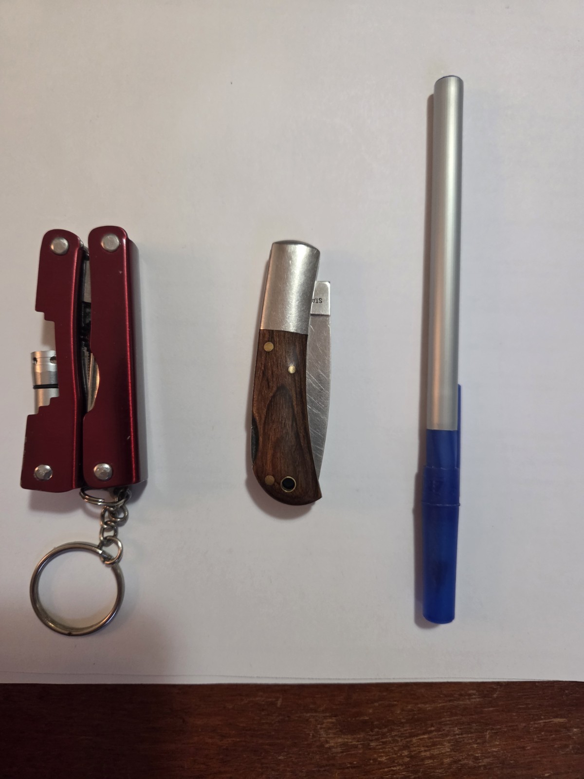 Multi-tool Knife With Light