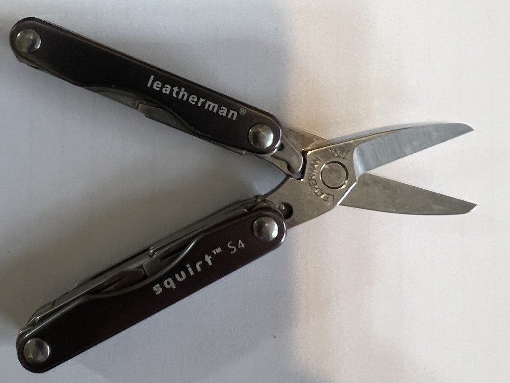 Leatherman Squirt S4 Multi-Tool (Discontinued & Retired)