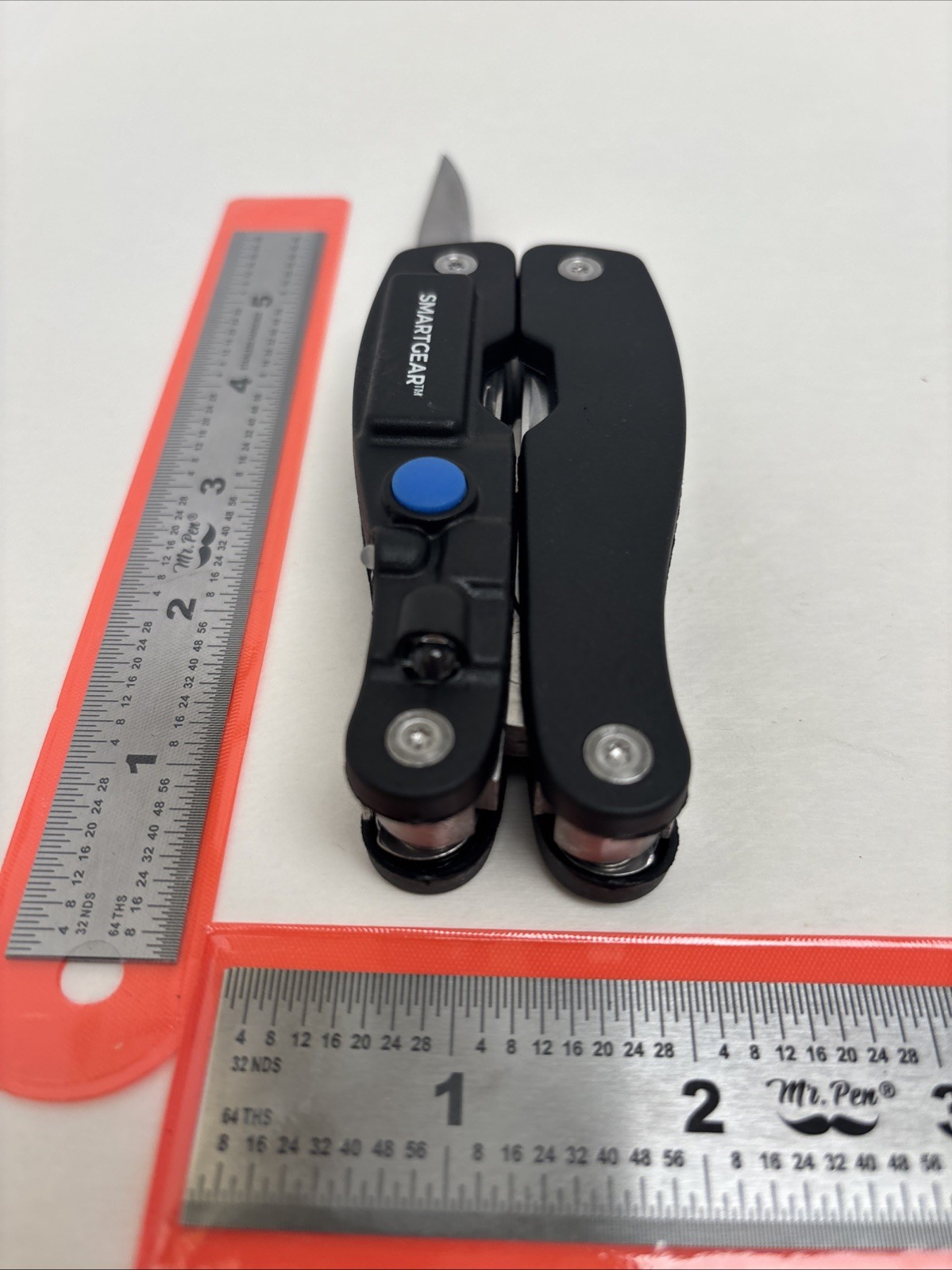 SmartGear USB Rechargeable Flashlight Black Multitool Sheath Camp Hunt Fish