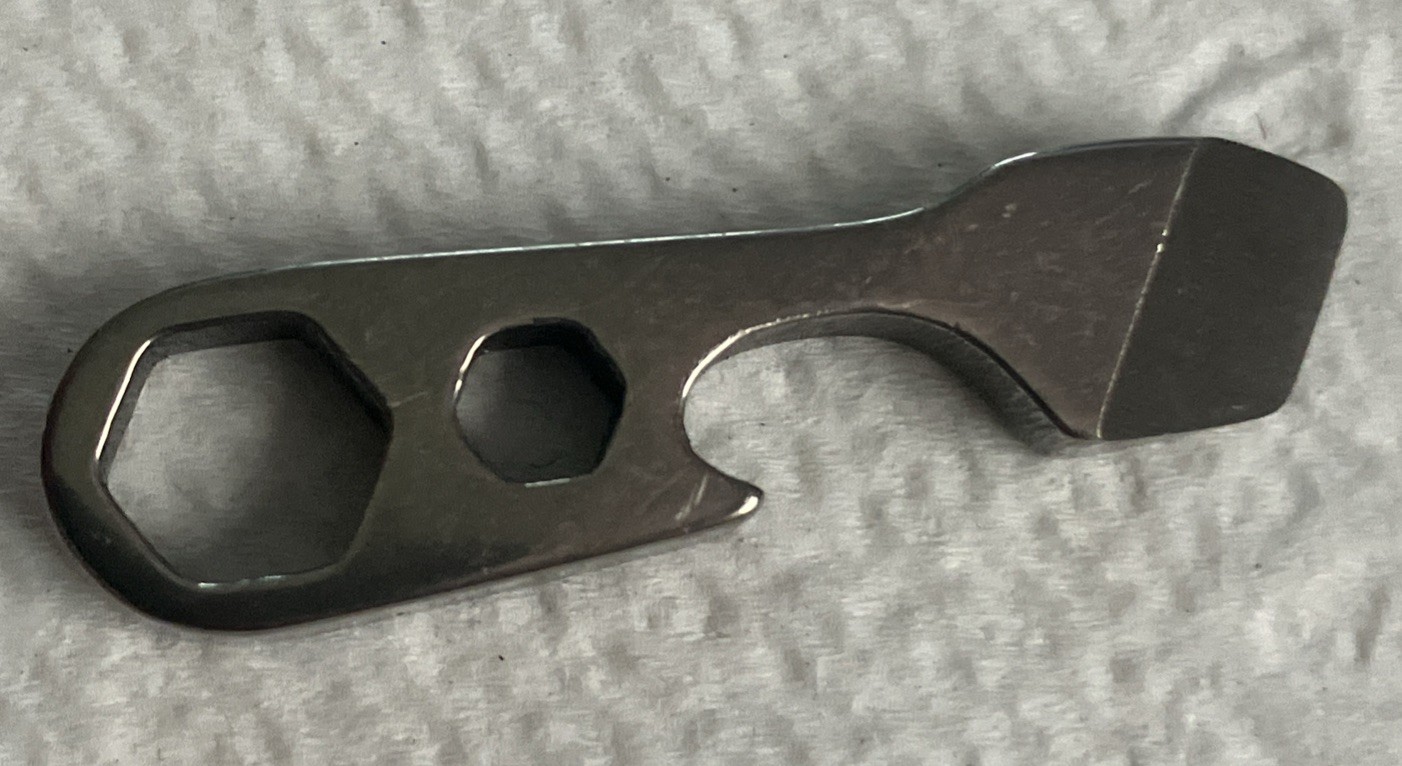 Claw 2.0 Multitool by Malboro & Kane – 40mm Grade 5 Titanium