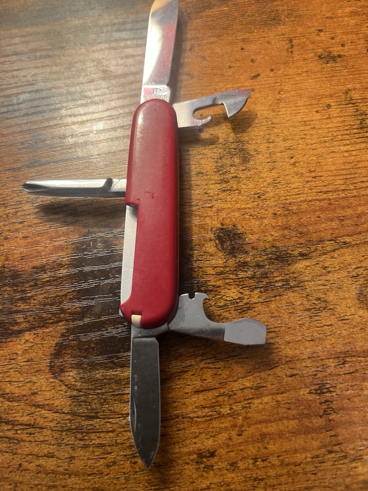Victorinox Swiss Army Officer Suisse Red 6-Tool Multi-Tool w/ Pocket Clip