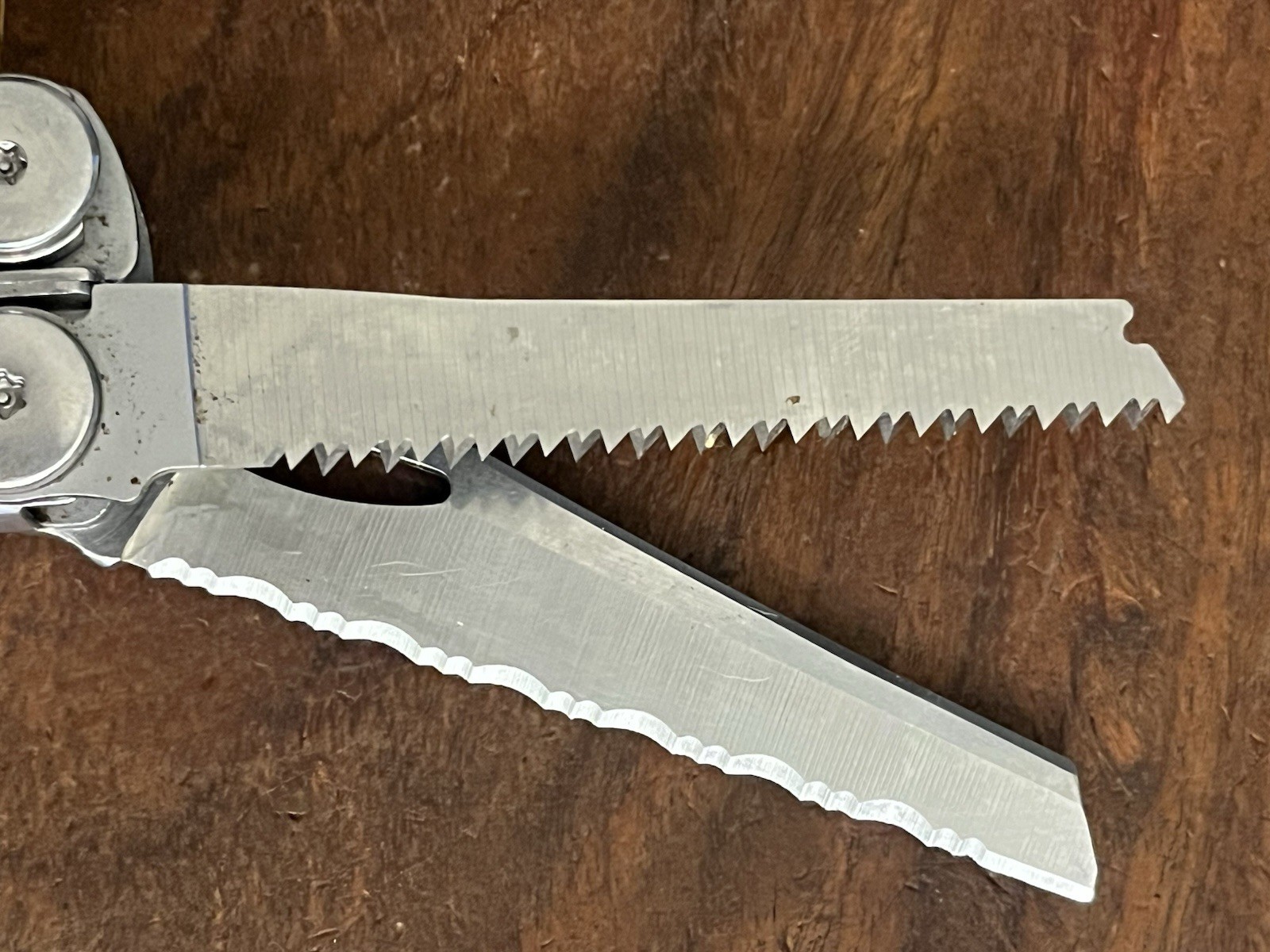 Leatherman Wave Multi-Tool Knife Great Condition!! w/New Molle Sheath ~TASKCo