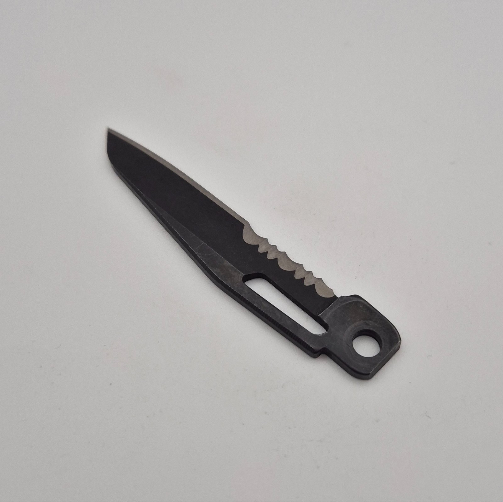 Leatherman Signal – 420HC Combo Knife (Black) – New Genuine Replacement Mod Part