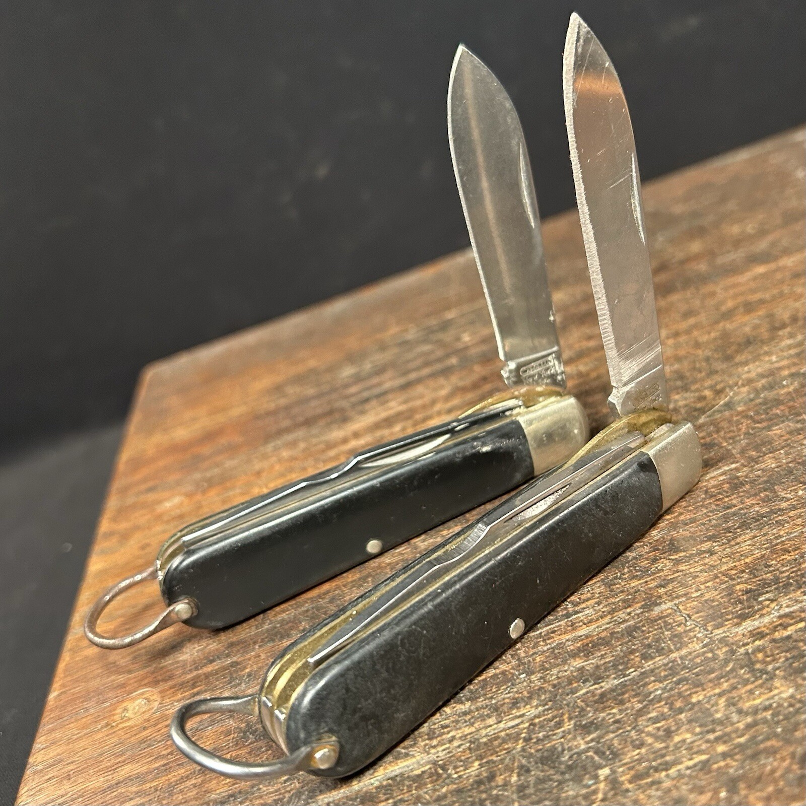 Vintage Pocket Knife Lot (2) Camillus New York USA TL-29