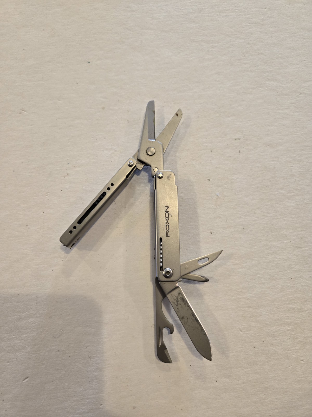 ROXON M3 14 in 1 Mini Multitool, Silver – (TSA Confiscated)