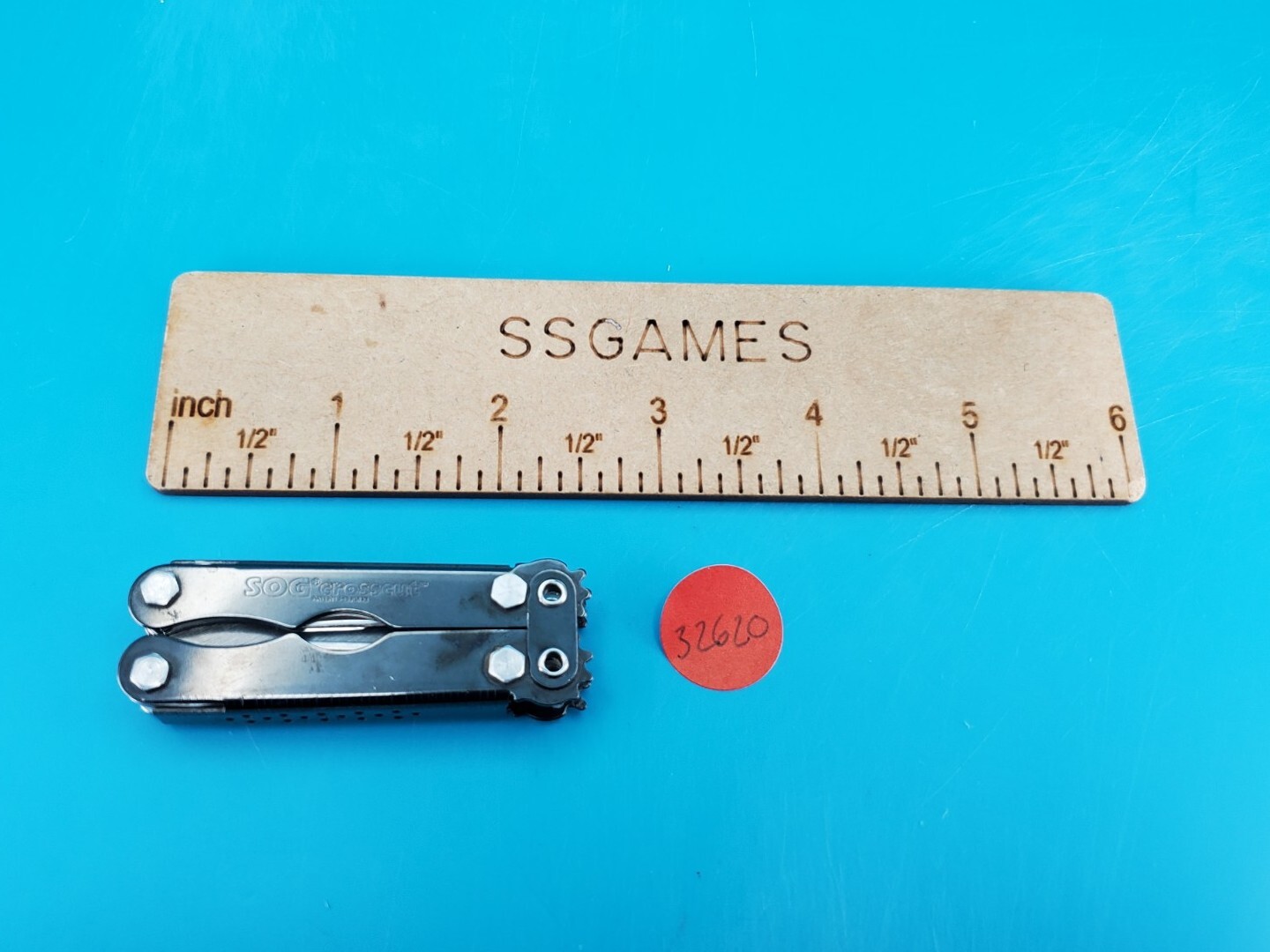 SOG Crosscut Multitool Knife! BLACK!