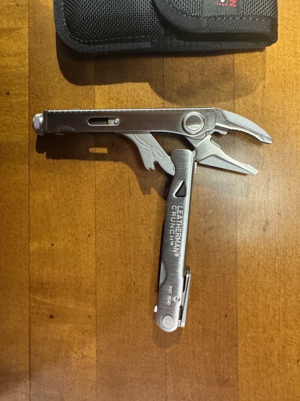 *NEW* Leatherman Crunch Multi-Tool Stainless Steel FIRST PRODUCTION