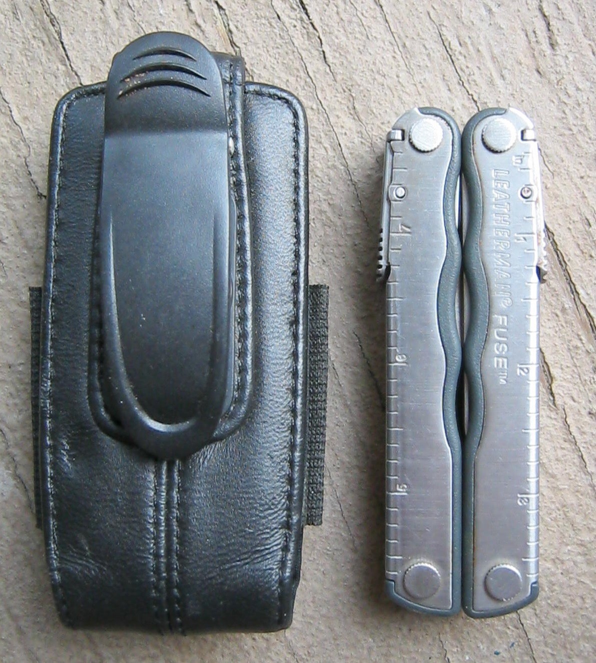 LEATHERMAN FUSE STAINLESS STEEL MULTITOOL ADVERTISING “METSO” W/BLACKBERRY POUCH