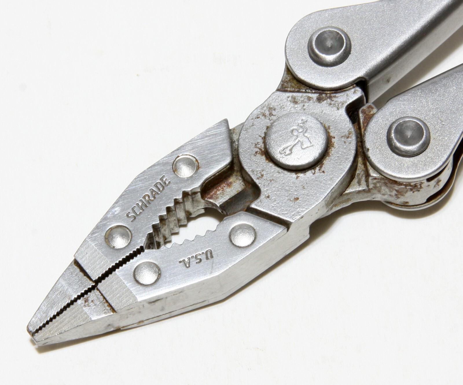 Multi-Tool Knife Needle Nose Pliers Schrade USA Tough Pat Pend Pre-Owned Vintage
