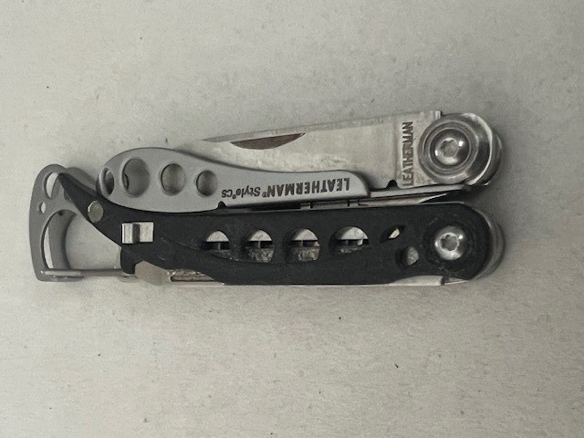 Leatherman Style CS BLACK Retired Mini-Multi-Tool – Great condition
