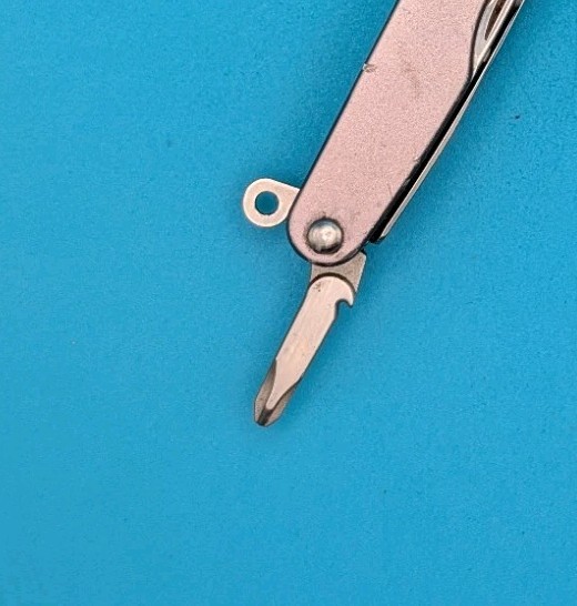 Retired Leatherman Juice PRO Gray Multi-tool! RARE!