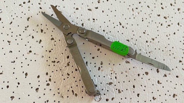 Leatherman Micra PATS PEND MultiTool StainlessSteel Scissors,Knife,Opener Bottle