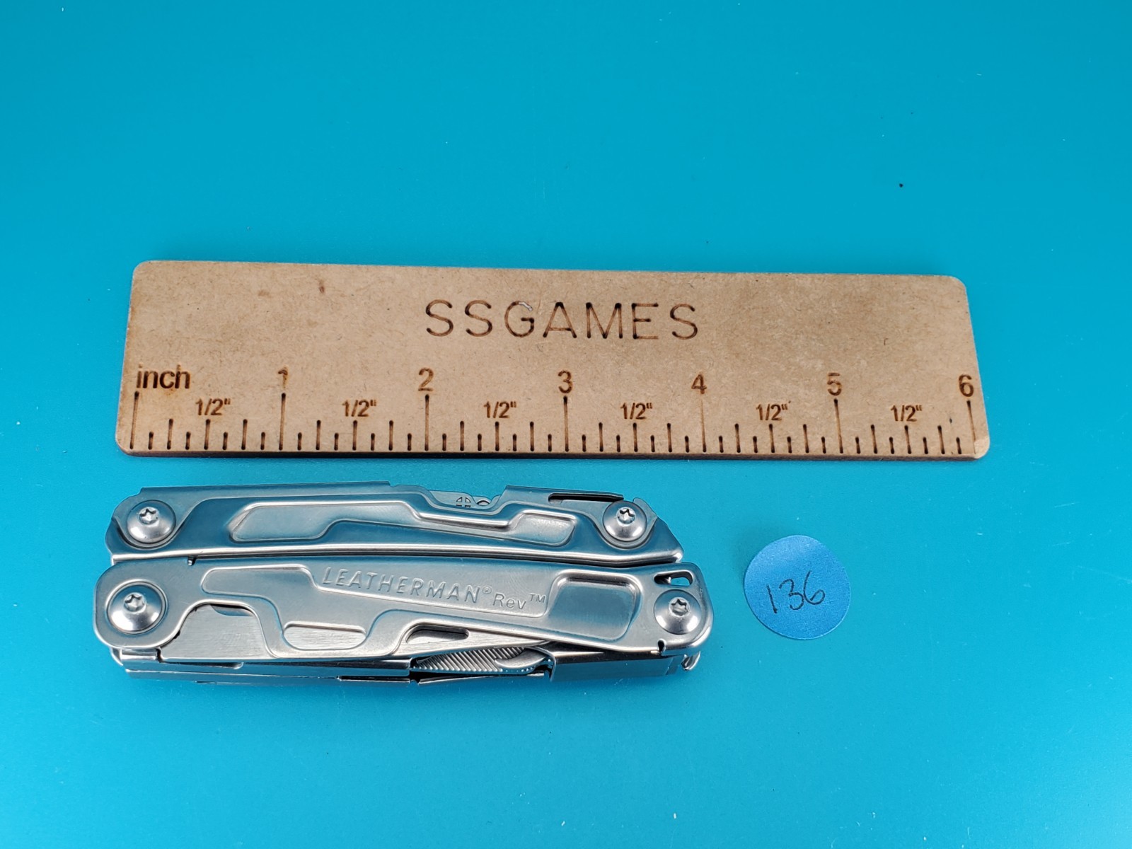 Leatherman Rev 3.8″ Multi-Tool, Stainless!